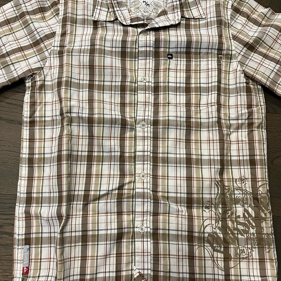 Quick silver boys short sleeve dress shirt sz 10 NWT - Picture 2 of 3